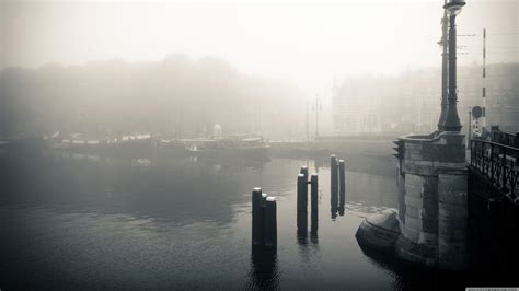 Foggy City Wallpapers - Top Free Foggy City Backgrounds - WallpaperAccess