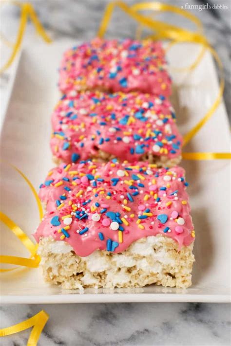 Extra-Marshmallow Rice Krispies Bars with Confetti - A Farmgirl's Dabbles