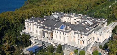 Putin’s Palace | Vladimir Putin's Palace on the Black Sea coast