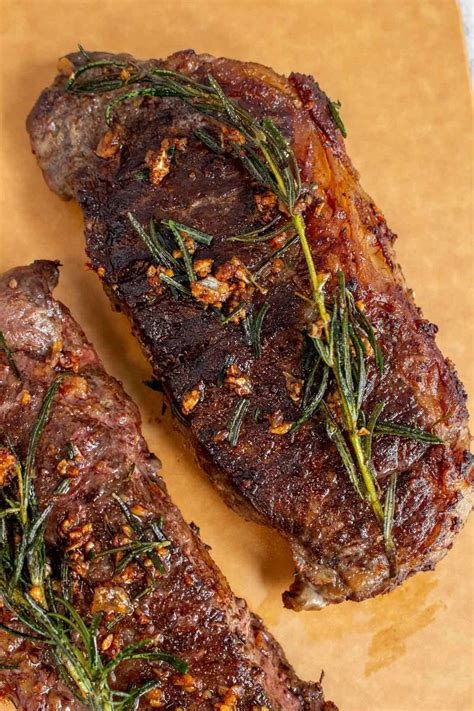 Garlic Butter Steak - Carmy - Easy Healthy-ish Recipes