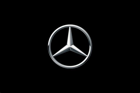 The Mercedes-Benz Logo - A Complete History