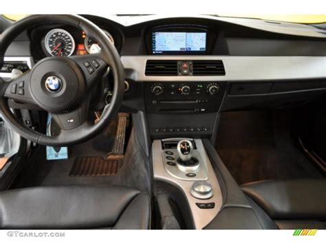 2007 BMW M5 Sedan Black Dashboard Photo #42231309 | GTCarLot.com