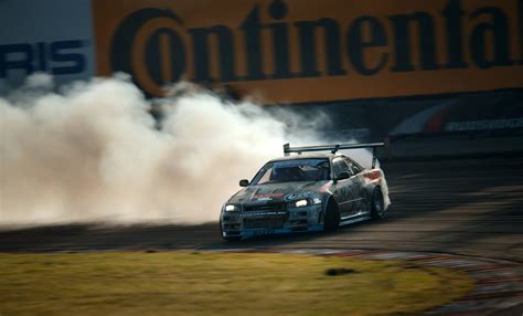 Online crop | smoke behind race car on track HD wallpaper | Wallpaper Flare