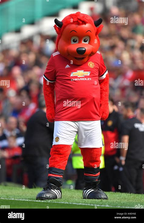 How To Be A Mascot For Manchester United - Impactbelief10