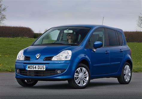 Renault Modus is named Best Small MPV in Green Car Awards