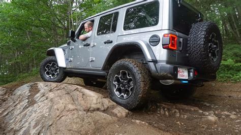 2021 Jeep Wrangler Rubicon 4xe Review and Video | Expert Reviews ...