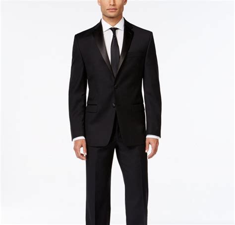 The 5 Best Tuxedos For Your Black Tie Wedding | The Plunge