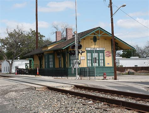 Vintage Train Depots | The cargo & travel hubs of the 1800s-1900s ...