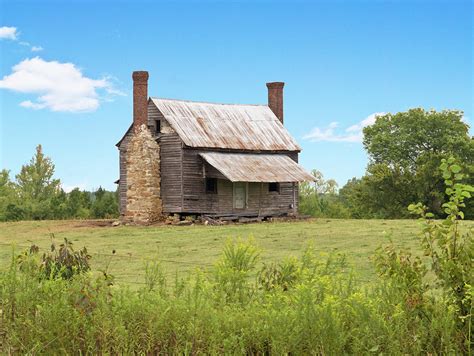 Old Country Farm House Photograph by Mike Covington - Pixels