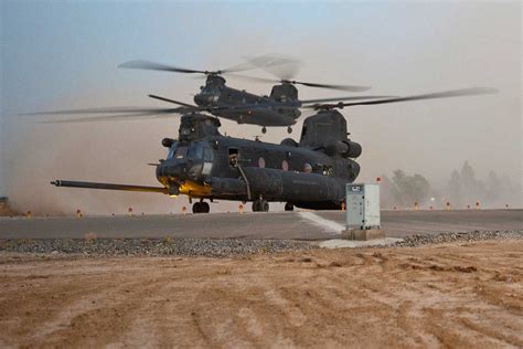 MH-47 Chinook | Military.com