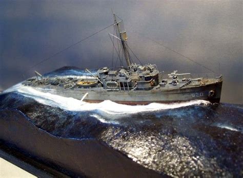 Ship model diorama | Boat & Ship Models | Pinterest | Dioramas, Models ...