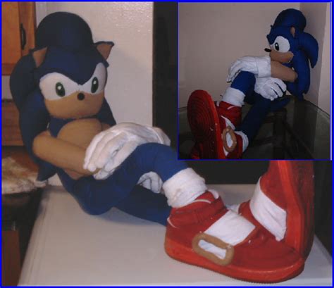 Giant Sonic Plushie by Zero20-2 on DeviantArt