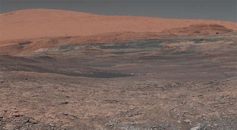 Rivers flowed on Mars for at least 100,000 years, researchers say