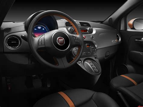 Interior of the electrical Fiat 500e (2013)