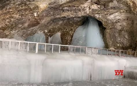 Amarnath: Naturally formed Shiv Lingam (ice - lingam) in the holy cave ...