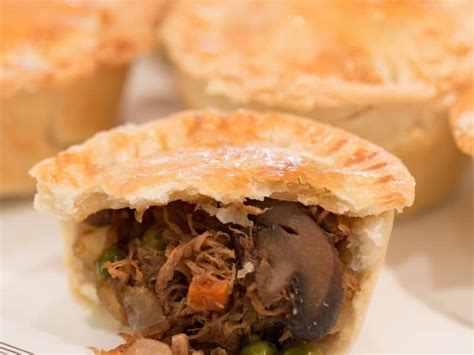 Looking for Australian Meat Pies Near Me?