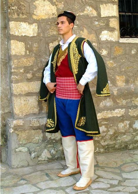 Serbian folk costumes - Montenegro Medieval Costume, Folk Costume ...