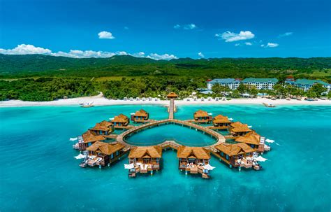 The 12 Best Caribbean Honeymoon Destinations | SANDALS