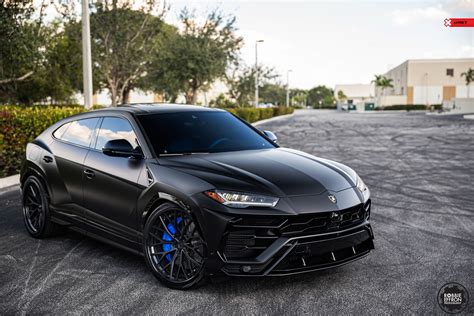 Matte Black Lamborghini Urus – AN30 SeriesTHREE – Anrky Wheels