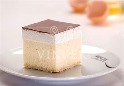 Famous Zagreb Cake & Pastry Shop Vincek Celebrates 40 Years in Business ...