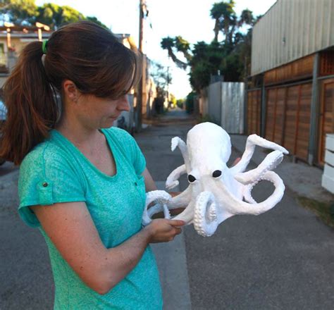 Paper Mache Octopus Craft DIY More Paper Mache Animals, Paper Mache Art ...