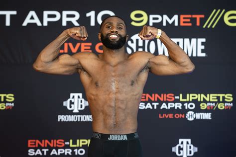 Photos: Jaron Ennis vs. Sergey Lipinets weigh-in