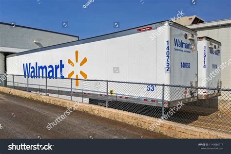 Walmart Retailer Merchandise Delivery Trailer Trucks Stock Photo ...