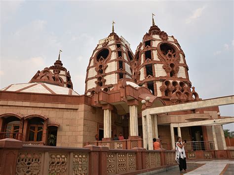 ISKCON Temple Delhi - About, History, Benefits & Location