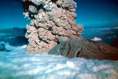 robot conectar antártico mount st helens eruption Acurrucarse ...