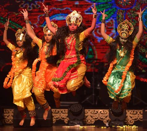 East Indian culture shine at Divali Nagar | Photo Gallery ...