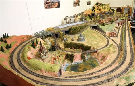 HO Scale Model Railroad Layouts - James Model Trains