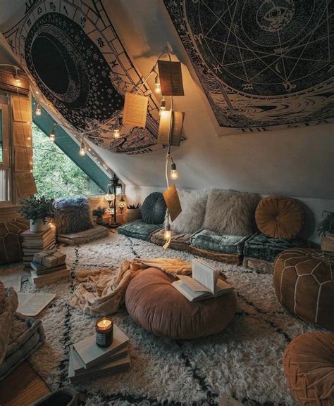 Pin by NowThereAre5 on Dreamy Rooms | Chill room, Chill out room, Dream ...