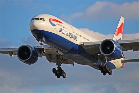 G-VIIL: British Airways Boeing 777-200ER (In Flight Since 1998)