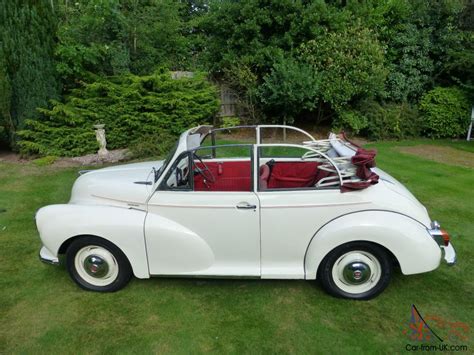 MORRIS MINOR 1000 Convertible Old English White