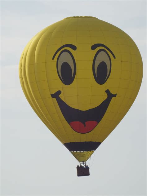 #njballoonfest Smiley Face Hot Air Balloon | Ballonger