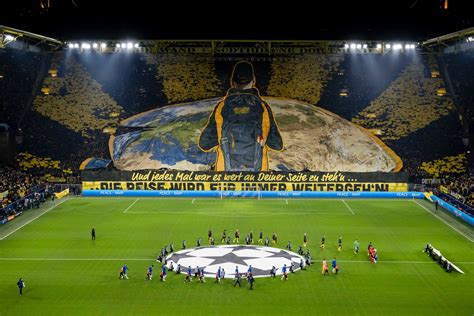 Borussia Dortmund tifo vs Chelsea is an absolute masterpiece