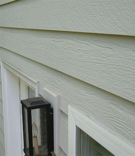 Composite Siding Identification by Siding Solutions, Inc.