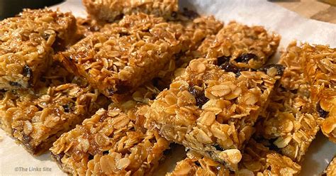 Delicious Raisin Flapjacks with Golden Syrup - The Links Site