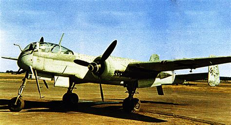 Heinkel He 219 Uhu [Caza Nocturno] - La Segunda Guerra