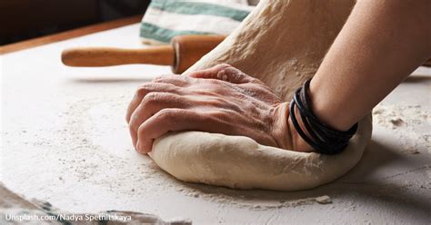 How To Make Different Shapes Of Bread | 12 Tomatoes