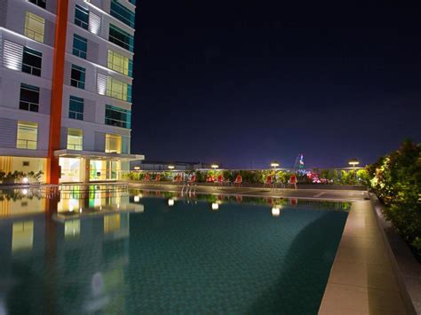 HARRIS Hotel & Conventions Bekasi, Bekasi | 2024 Updated Prices, Deals