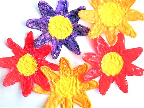 Hot Glue Flowers - Our Kid Things