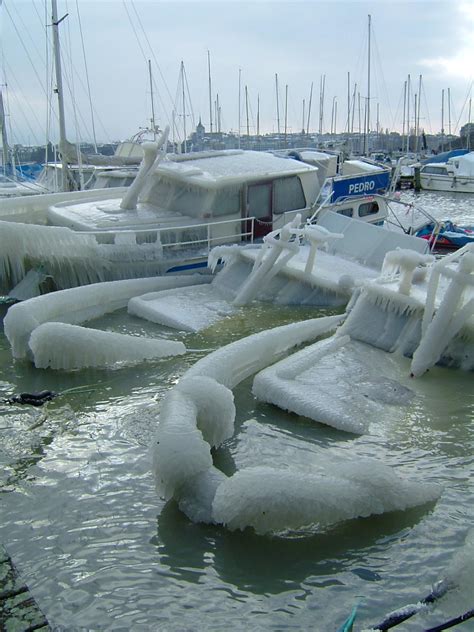 30 Amazing Ice Storm Photography