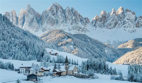 15 Incredible Places to Visit in Italy in Winter - Claire's Footsteps