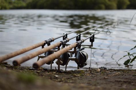 Carp Fishing ~ The Hard Grind ~ Ash Bailey - Gardner Tackle