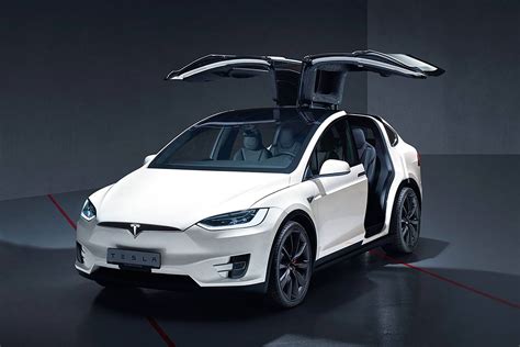 Tesla Model X car review, release date, features and prices | WIRED UK