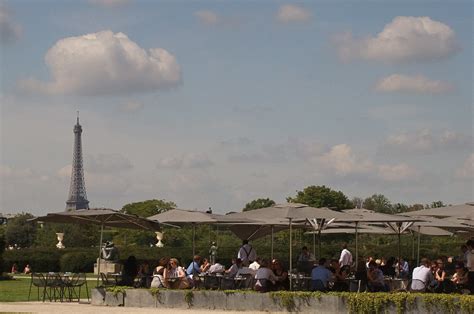 The Eiffel Tower & Cafes - Paris | GimliSammySam | Flickr