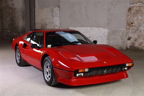 Ferrari 308 - amazing photo gallery, some information and ...