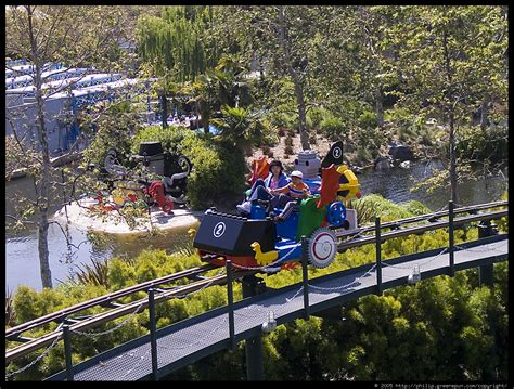 Photograph by Philip Greenspun: airplane-ride-1