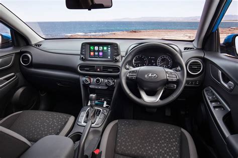 2018 hyundai kona active interior - ForceGT.com